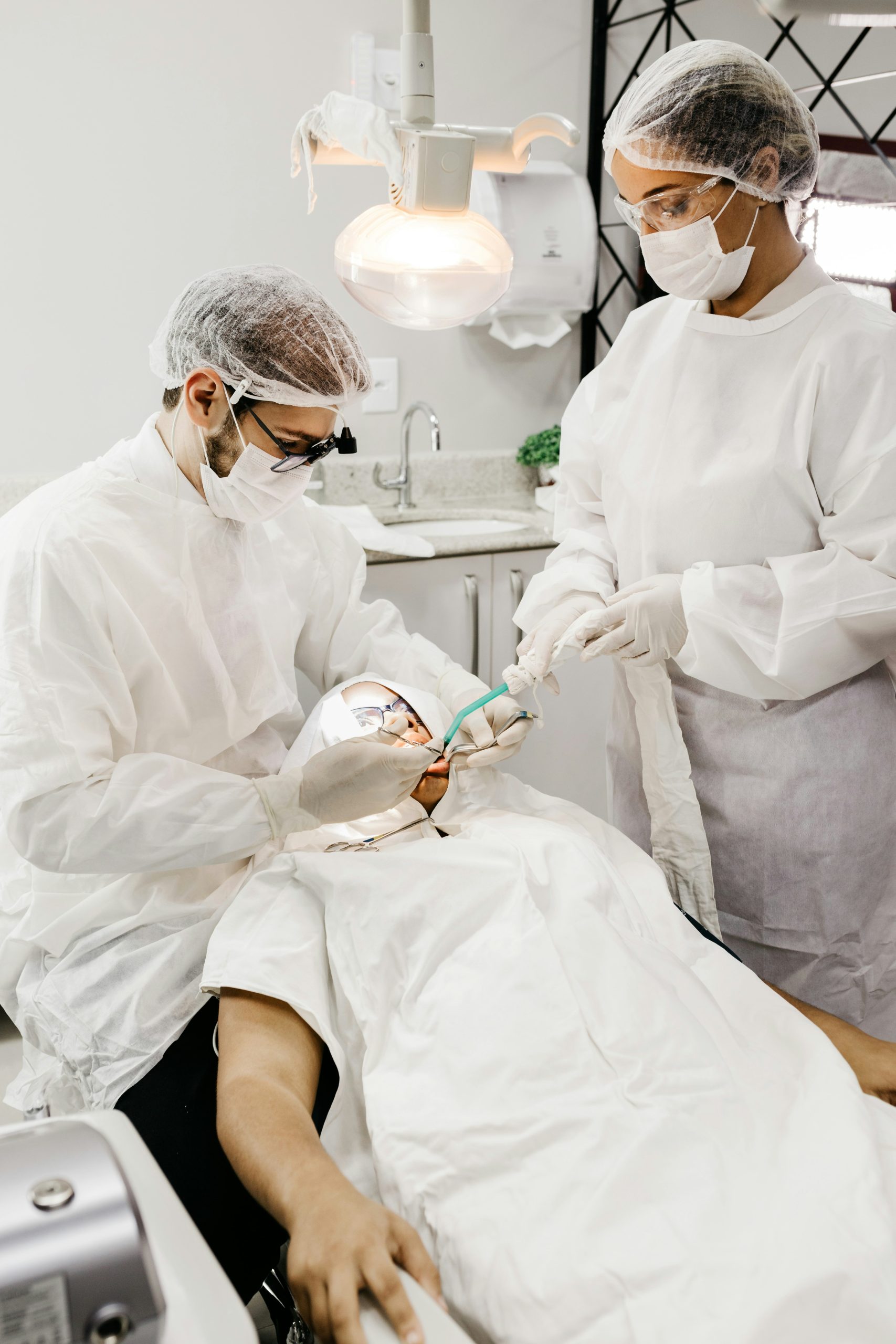 Benefits of Damon Braces Over Traditional Braces